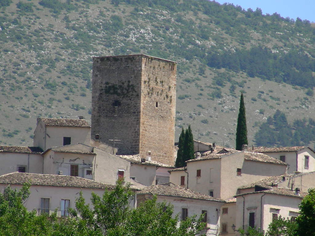 Valle Subequana ... e Castel Di Ieri  in Abruzzo